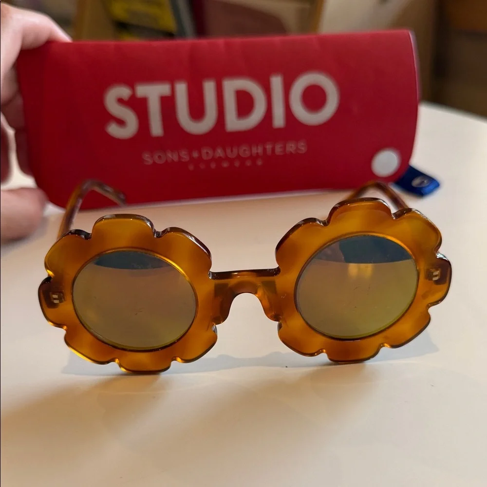 Sons+Daughters kids luxury sunglasses.